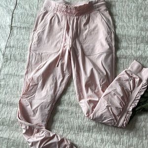 Lululemon joggers